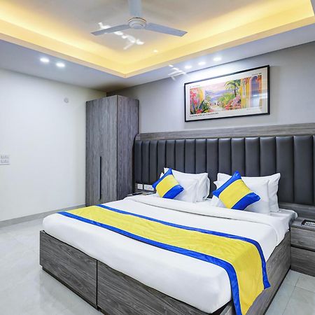 1Bhk Suites Opp Marriott - Huda City Centre Гургаон Экстерьер фото