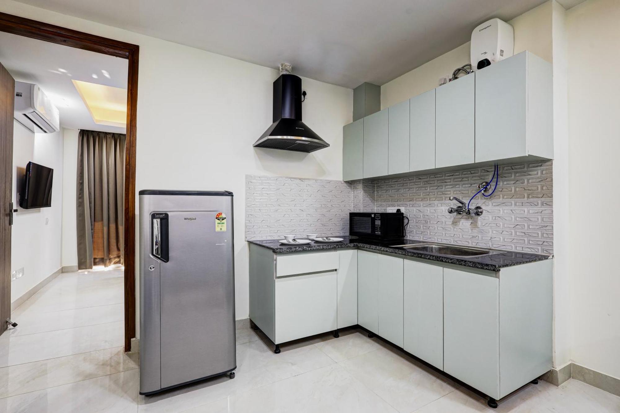 1Bhk Suites Opp Marriott - Huda City Centre Гургаон Экстерьер фото